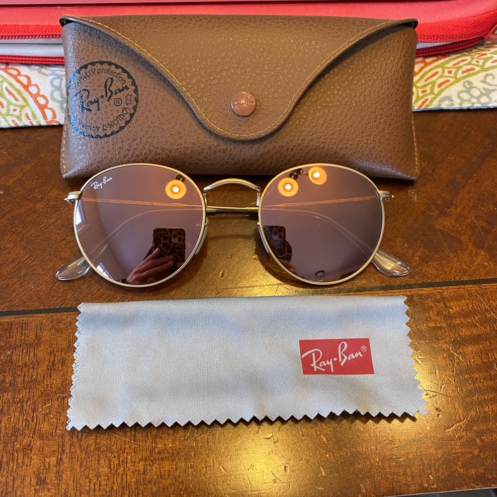 Rose Gold Round Ray-bans